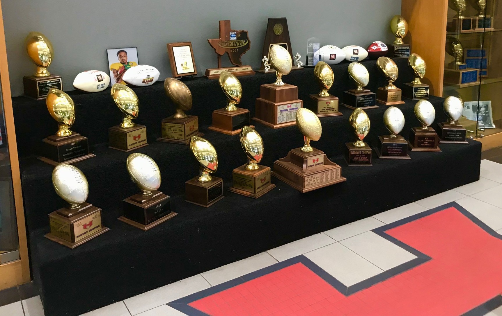 2026 HENDERSON TROPHIES