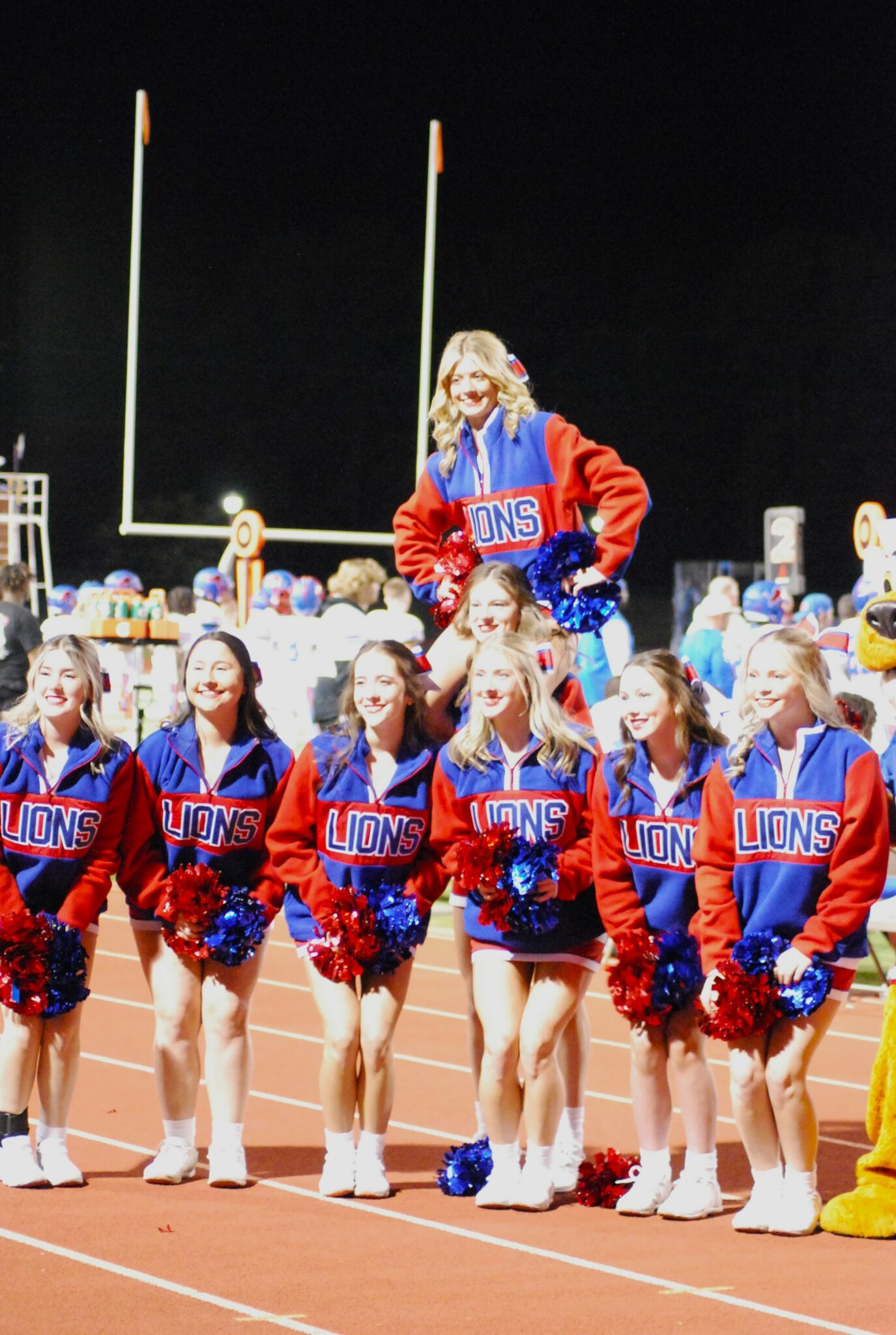 HENDERSON SLIPS AT PINE TREE Turnovers costly for Lions in 3525